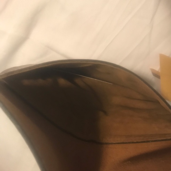 Price ⤵️ - Picture 4 of 7